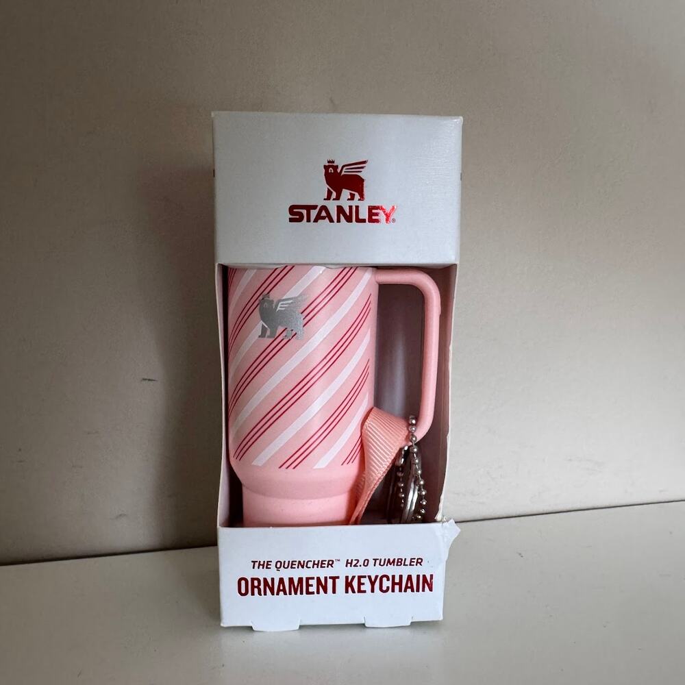 ❌SOLD❌ Stanley The Quencher H2.0 Tumbler Ornament Keychain Mini Strawberry Twist - Picture 5 of 5